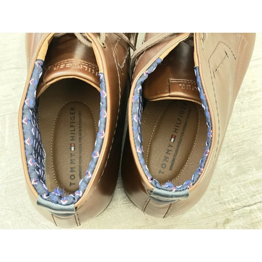 Tommy Hilfiger Men's Rawstin Cap-Toe Chukka Boots Size‎ 12 Brown